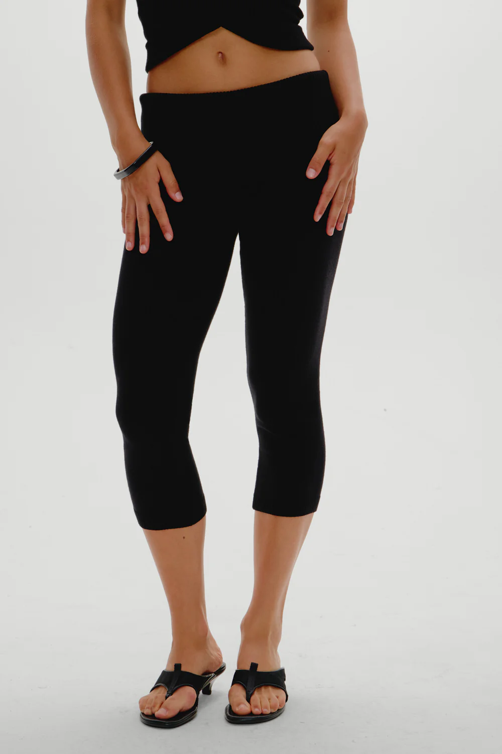 Milo Capri Pants - Black - Image 4