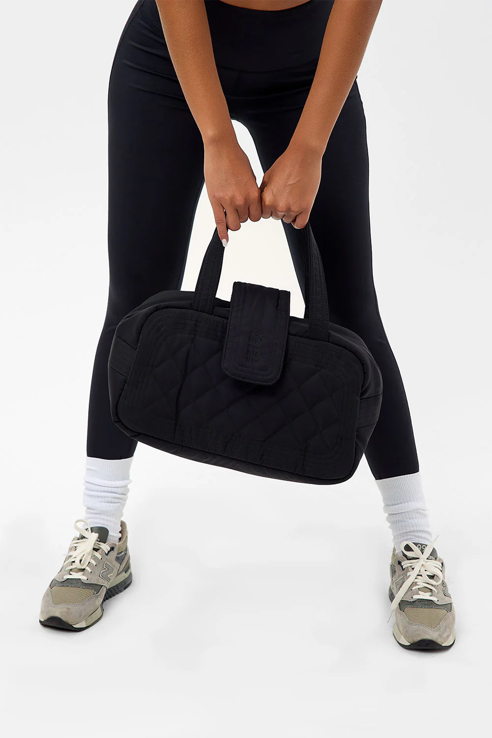 Venus Quilted Bag - Black - Image 5